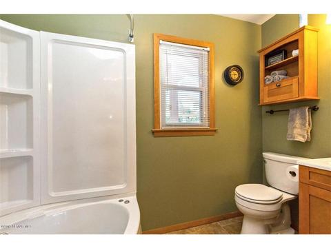 604 Spring St, Kenyon, MN 55946 photo 19