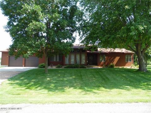 36907 Knoll Dr, Waseca, MN 56093 photo 1