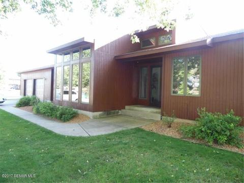 36907 Knoll Dr, Waseca, MN 56093 photo 2