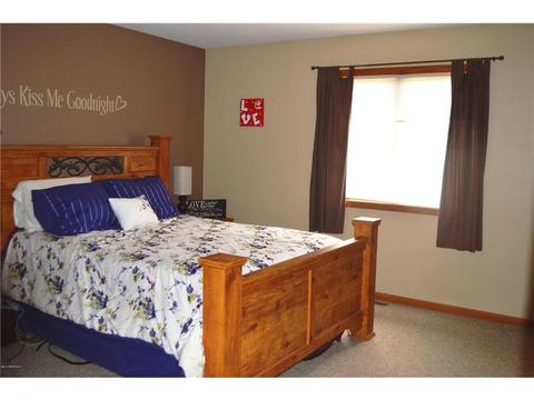 100 5th Ave NE, Elgin, MN 55932 photo 8