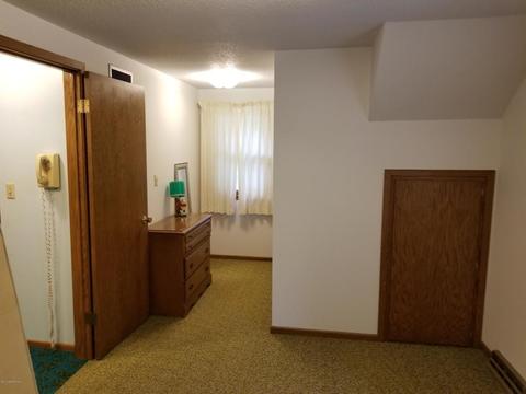1400 5th Ave NE, Austin, MN 55912 photo 13