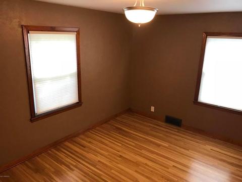 707 8th St SE, Austin, MN 55912 photo 9