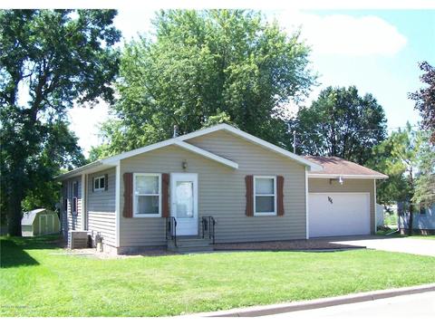 906 9th St E, Albert Lea, MN 56007 photo 1