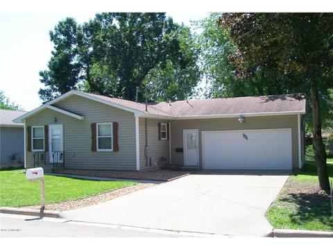 906 9th St E, Albert Lea, MN 56007 photo 2
