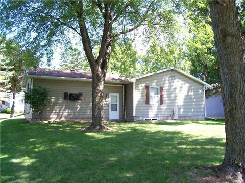 906 9th St E, Albert Lea, MN 56007 photo 3
