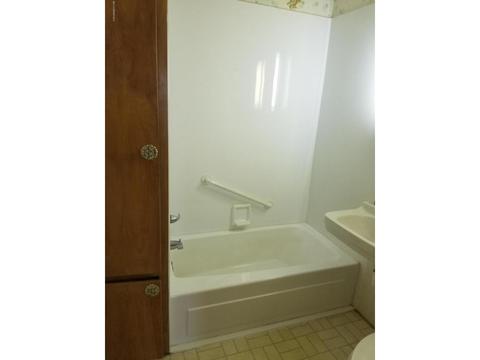 907 11th Ave SW, Austin, MN 55912 photo 10