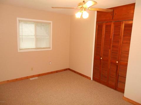 2011 5th Ave NE, Austin, MN 55912 photo 7