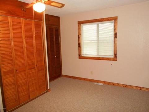 2011 5th Ave NE, Austin, MN 55912 photo 8