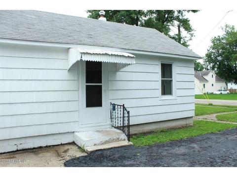 705 11th Ave SE, Austin, MN 55912 photo 2