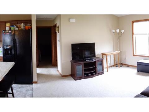 2207 18th Ave SW, Austin, MN 55912 photo 3