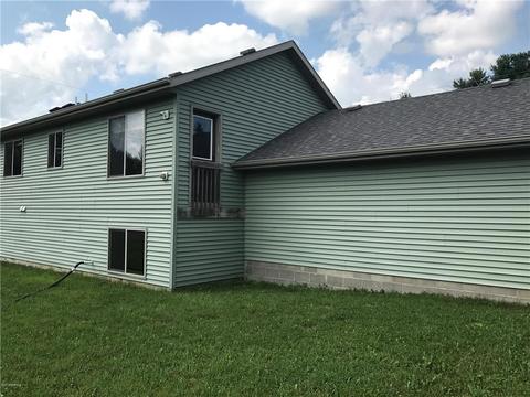 2207 18th Ave SW, Austin, MN 55912 photo 2