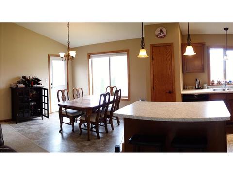 2207 18th Ave SW, Austin, MN 55912 photo 5