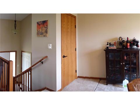 2207 18th Ave SW, Austin, MN 55912 photo 4