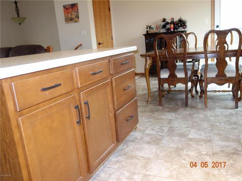 2207 18th Ave SW, Austin, MN 55912 photo 6
