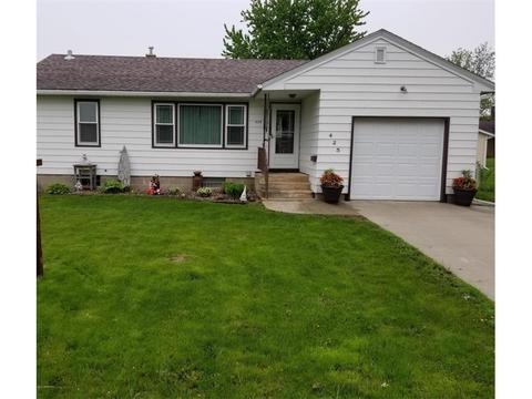 425 2nd Ave NW, Plainview, MN 55964 photo 1
