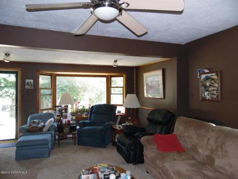 715 St Thomas Ave, Albert Lea, MN 56007 photo 2
