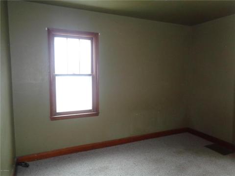 709 12th Ave SW, Austin, MN 55912 photo 9