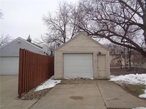 709 12th Ave SW, Austin, MN 55912 photo 3