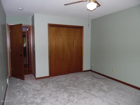 613 E 11th St, Albert Lea, MN 56007 photo 8