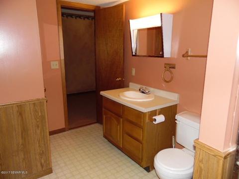 613 E 11th St, Albert Lea, MN 56007 photo 18