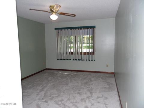 613 E 11th St, Albert Lea, MN 56007 photo 7