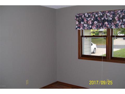 523 Parsons Ave, Spring Valley, MN 55975 photo 21
