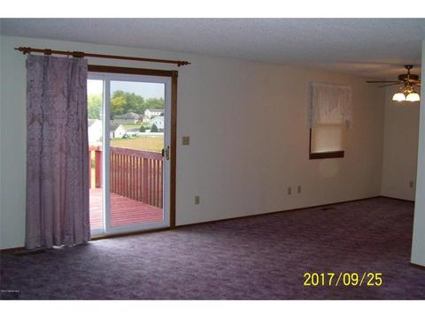523 Parsons Ave, Spring Valley, MN 55975 photo 14