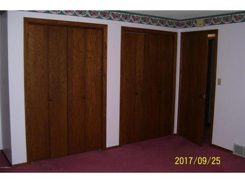 523 Parsons Ave, Spring Valley, MN 55975 photo 17