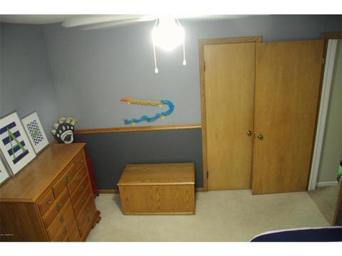 401 E Hawthorne St, Albert Lea, MN 56007 photo 33