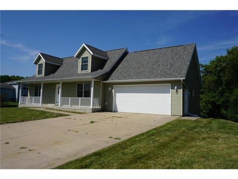 202 1st Ct NE, Elgin, MN 55932 photo 2