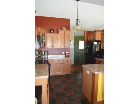 520 4th Ave NE, Plainview, MN 55964 photo 16