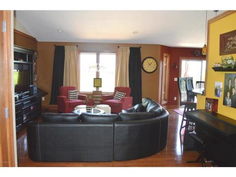 520 4th Ave NE, Plainview, MN 55964 photo 8