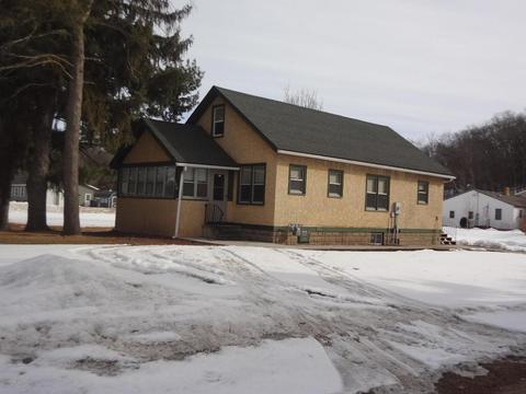 140 1st Ave NE, Oronoco, MN 55960 photo 1