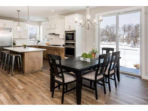 775 Summerbrooke Ct, Eagan, MN 55123 photo 9