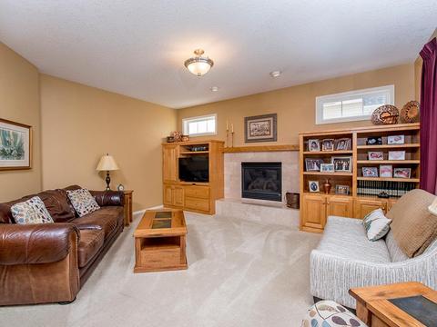 3967 Thames Ave, Eagan, MN 55123 photo 14