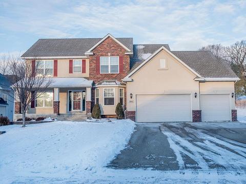 3967 Thames Ave, Eagan, MN 55123 photo 2