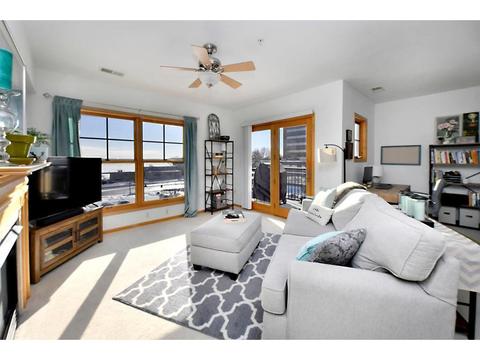 4100 Spring St #310, Spring Park, MN 55384 photo 1