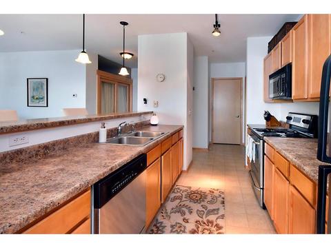 4100 Spring St #310, Spring Park, MN 55384 photo 8