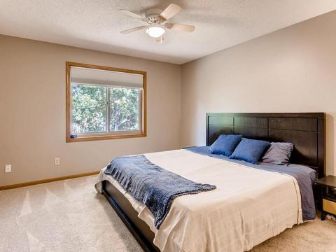 957 Jefferson Ln, Eagan, MN 55123 photo 12
