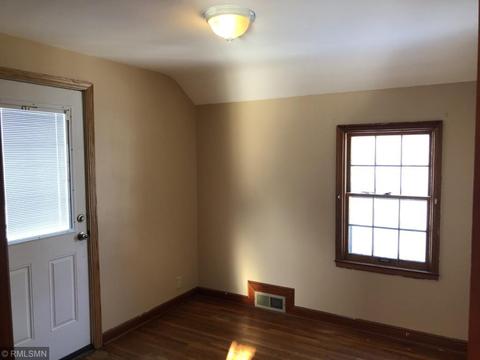 715 10th Ave SE, Austin, MN 55912 photo 8