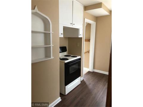 715 10th Ave SE, Austin, MN 55912 photo 4