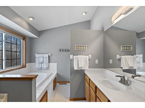 4282 Wexford Way, Eagan, MN 55122 photo 18