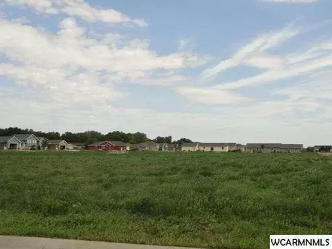 1405 Alan Ave, Marshall, MN 56258 photo 2
