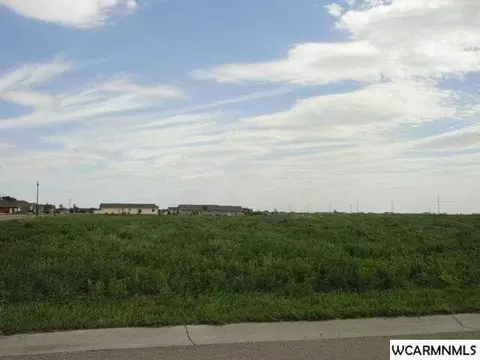 615 Andrew St, Marshall, MN 56258