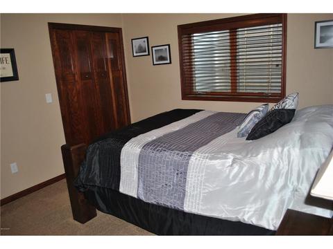 202 E Thomas Ave, Marshall, MN 56258 photo 20
