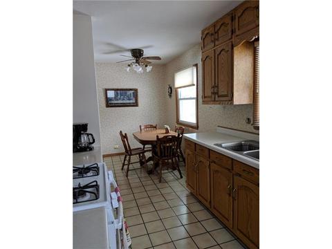 1124 SE Trott Ave, Willmar, MN 56201 photo 7