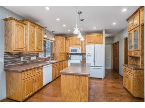 2009 19th Ave SW, Willmar, MN 56201 photo 2