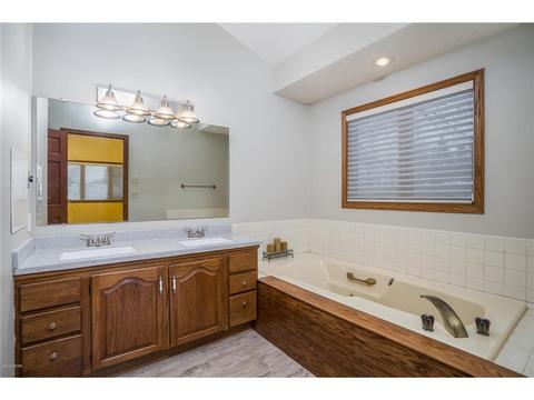 2009 19th Ave SW, Willmar, MN 56201 photo 9