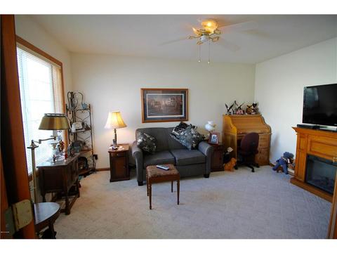 724 24th St SE, Willmar, MN 56201 photo 16