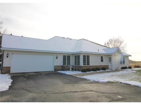 724 24th St SE, Willmar, MN 56201 photo 25